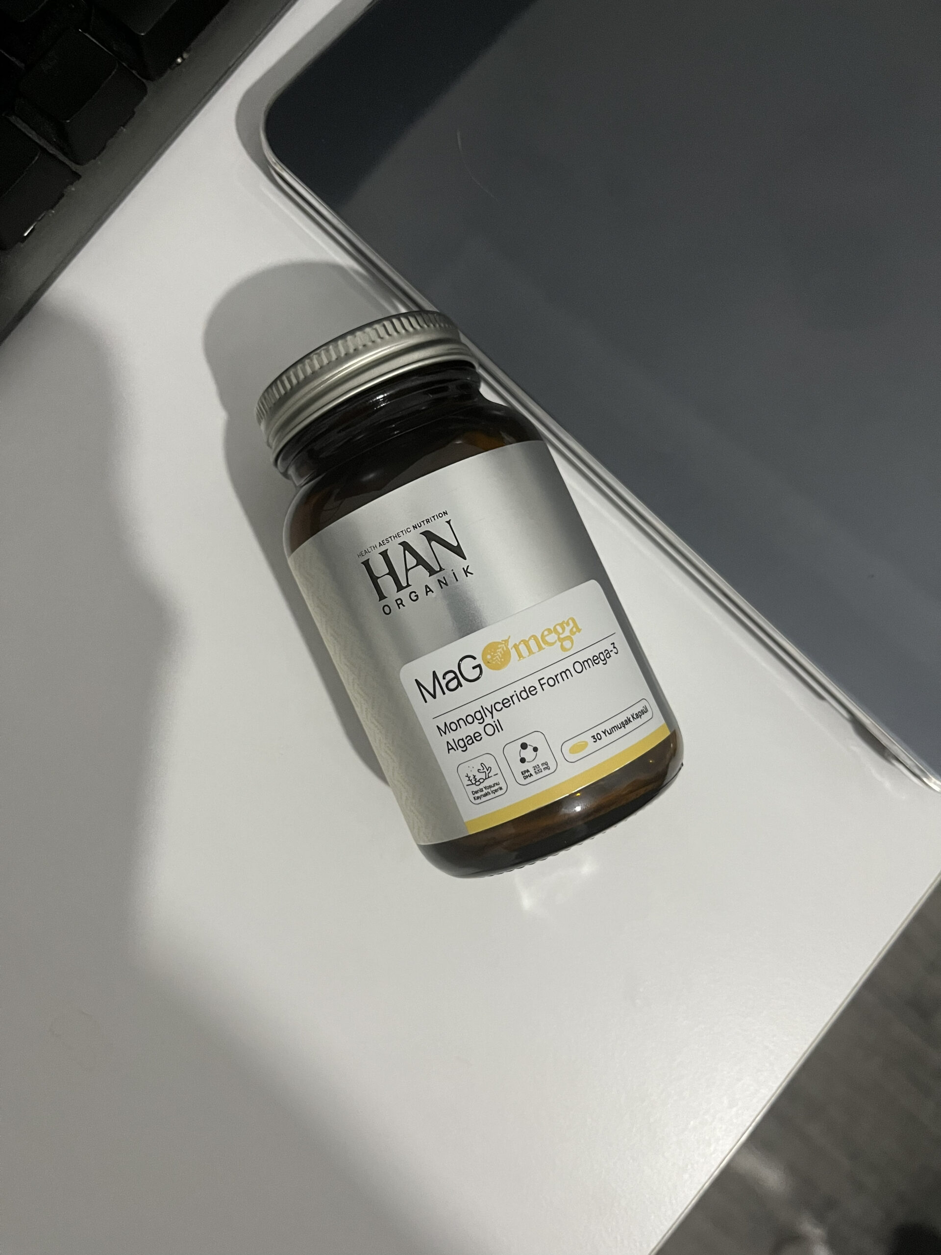 MaGOmega photo review