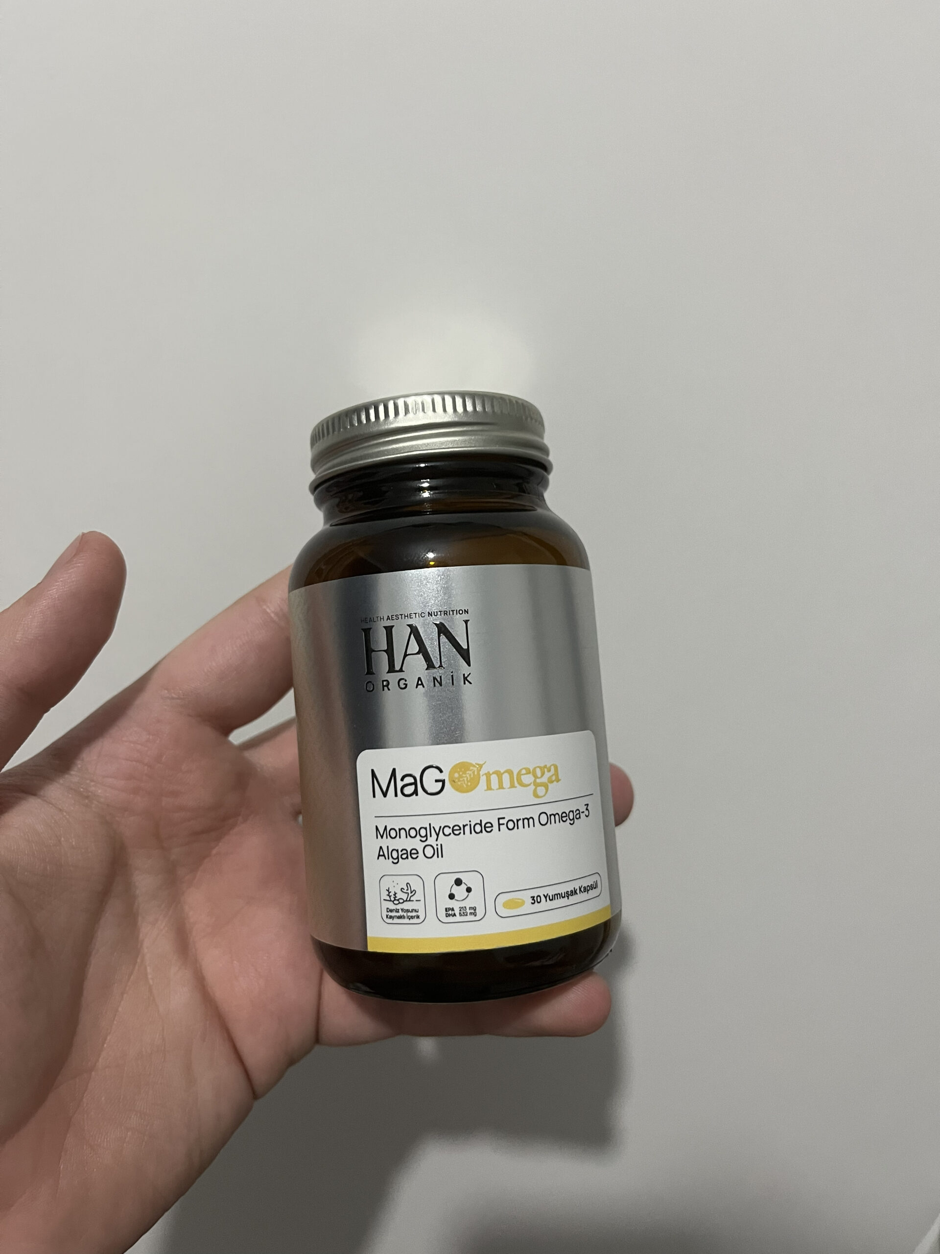 MaGOmega photo review